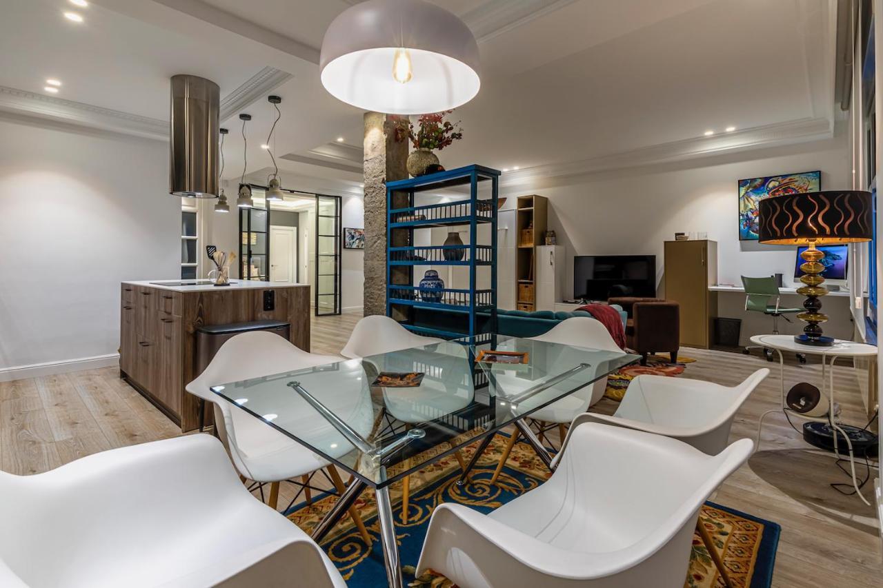 110 M2 Central Apartment In Abando Close To Guggenheim With Parking Bilbao Exterior photo
