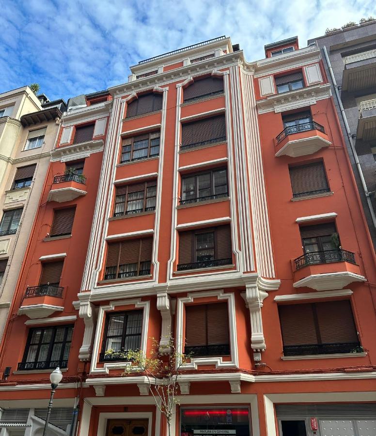 110 M2 Central Apartment In Abando Close To Guggenheim With Parking Bilbao Exterior photo